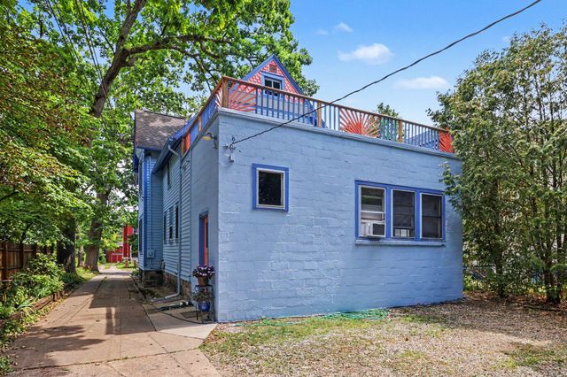 447 Stuart Avenue, Kalamazoo City, MI 49007