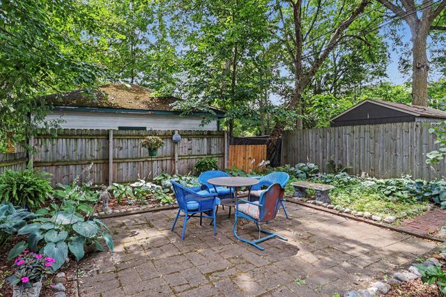 447 Stuart Avenue, Kalamazoo City, MI 49007