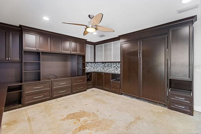 201 S SHERRILL STREET, Tampa, FL 33609