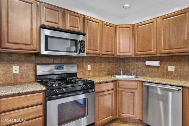 210 Post Way, Tubac, AZ 85646