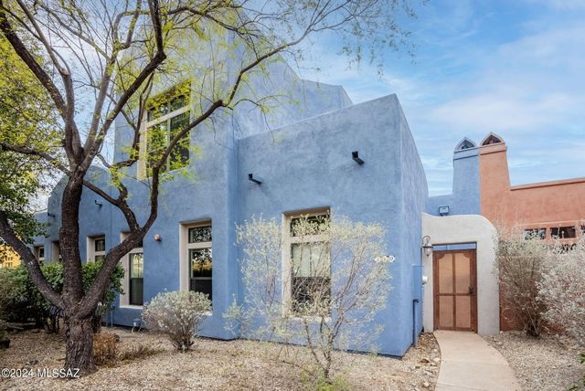 210 Post Way, Tubac, AZ 85646