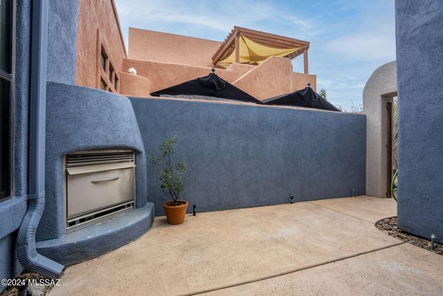 210 Post Way, Tubac, AZ 85646