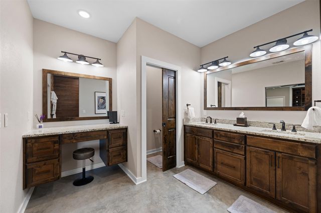 6540 N State Highway 71, El Campo, TX 77437