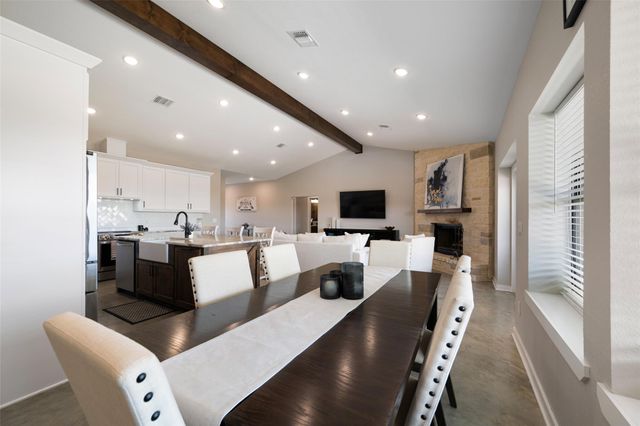 6540 N State Highway 71, El Campo, TX 77437