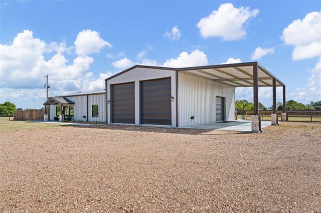 6540 N State Highway 71, El Campo, TX 77437