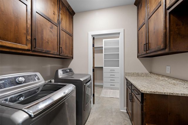 6540 N State Highway 71, El Campo, TX 77437