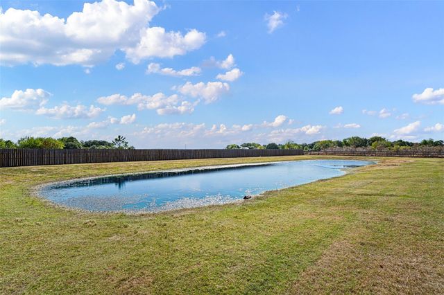 6540 N State Highway 71, El Campo, TX 77437