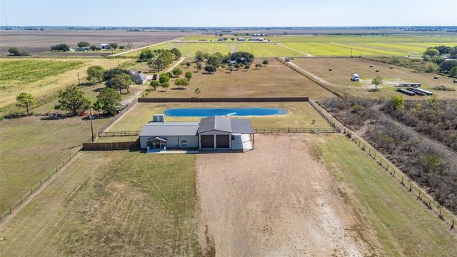 6540 N State Highway 71, El Campo, TX 77437