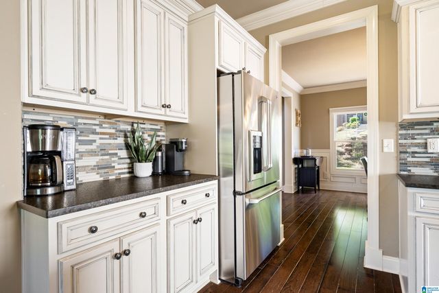 1800 SOUTHPOINTE DRIVE, Hoover, AL 35244