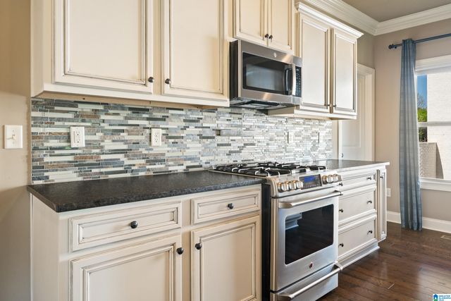 1800 SOUTHPOINTE DRIVE, Hoover, AL 35244
