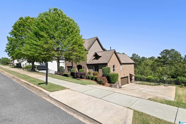 1800 SOUTHPOINTE DRIVE, Hoover, AL 35244
