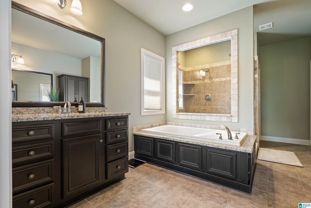 1800 SOUTHPOINTE DRIVE, Hoover, AL 35244