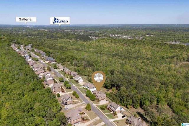 1800 SOUTHPOINTE DRIVE, Hoover, AL 35244