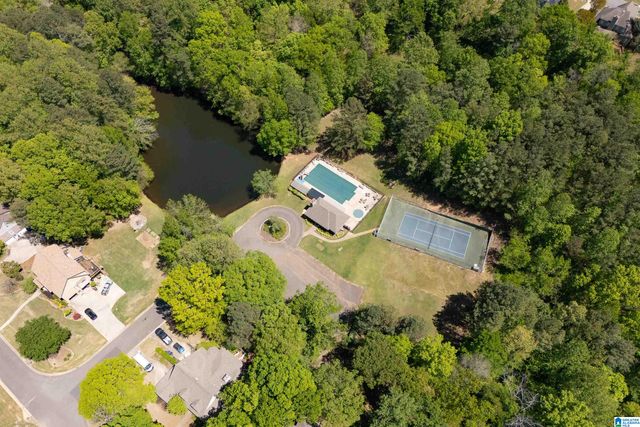 1800 SOUTHPOINTE DRIVE, Hoover, AL 35244