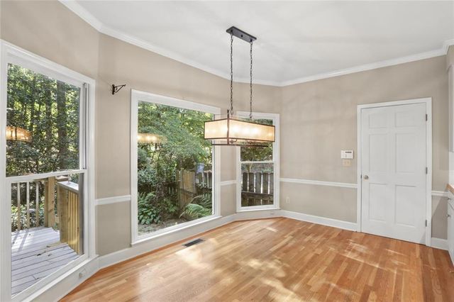 1090 Applecross Drive, Roswell, GA 30075