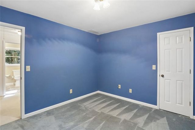 1090 Applecross Drive, Roswell, GA 30075