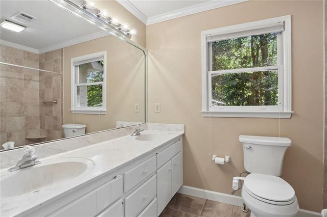 1090 Applecross Drive, Roswell, GA 30075