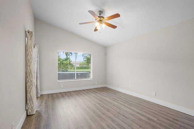 660 NW 45th Avenue, Deerfield Beach, FL 33442