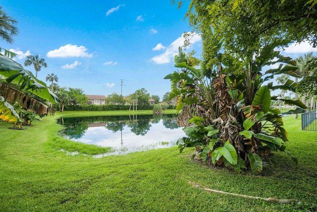 660 NW 45th Avenue, Deerfield Beach, FL 33442