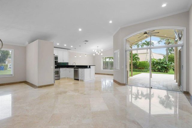 660 NW 45th Avenue, Deerfield Beach, FL 33442