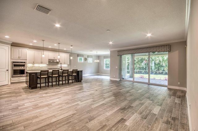 134 Shores Pointe Drive, Jupiter, FL 33458