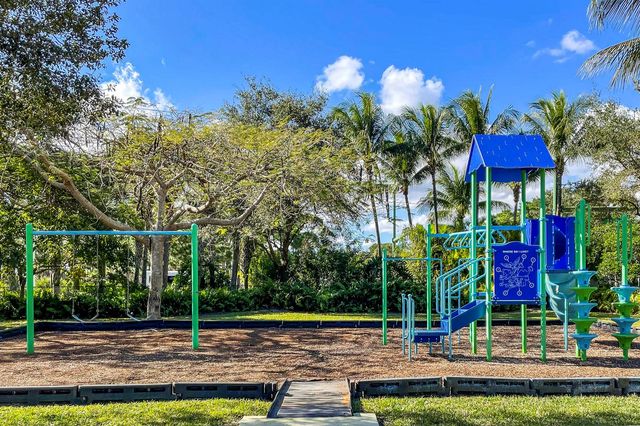 134 Shores Pointe Drive, Jupiter, FL 33458