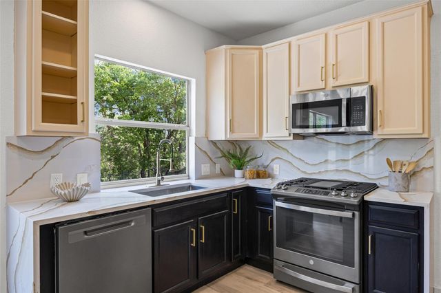 11529 Glen Falloch CT, Austin, TX 78754