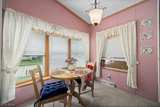 78 Periwinkle Drive, Olmsted Twp, OH 44138