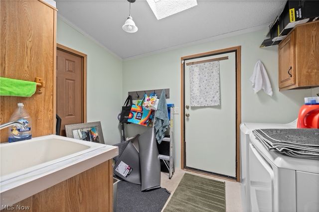 78 Periwinkle Drive, Olmsted Twp, OH 44138