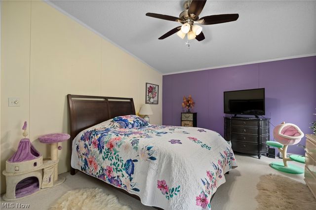 78 Periwinkle Drive, Olmsted Twp, OH 44138