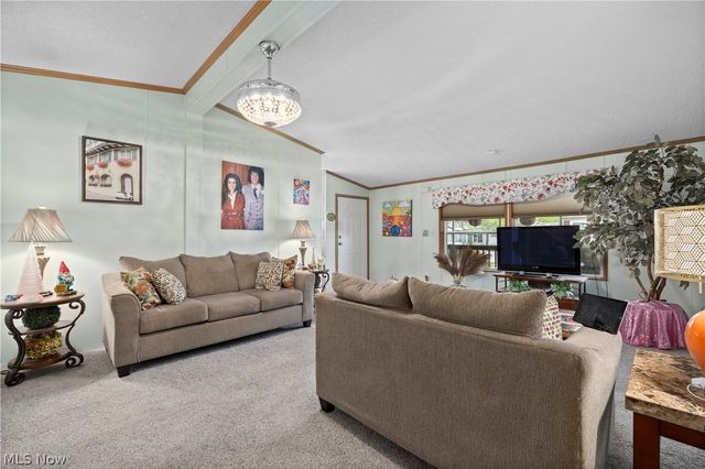 78 Periwinkle Drive, Olmsted Twp, OH 44138