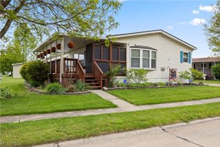78 Periwinkle Drive, Olmsted Twp, OH 44138