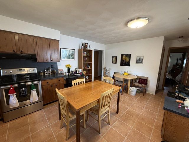 1348 Lincoln Court, Beloit, WI 53511