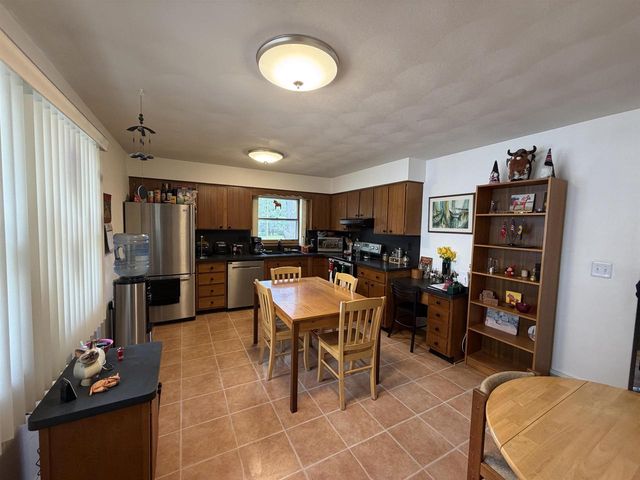1348 Lincoln Court, Beloit, WI 53511