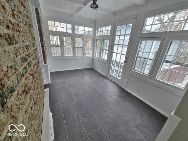 3848 Washington Boulevard, Indianapolis, IN 46205