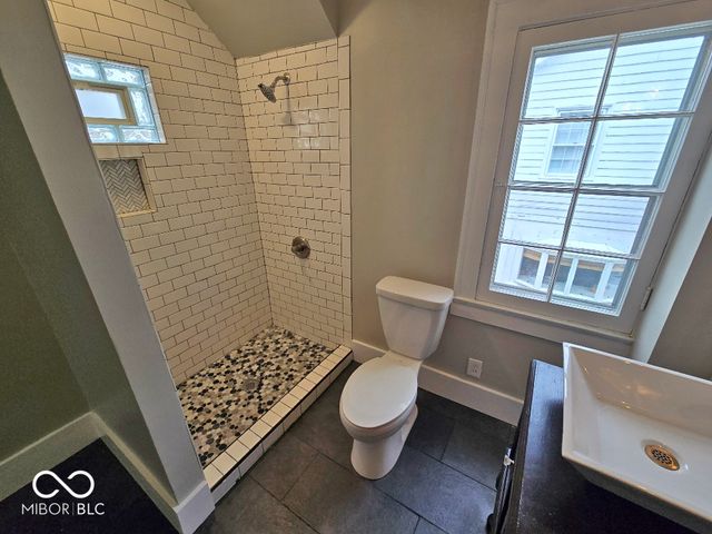 3848 Washington Boulevard, Indianapolis, IN 46205