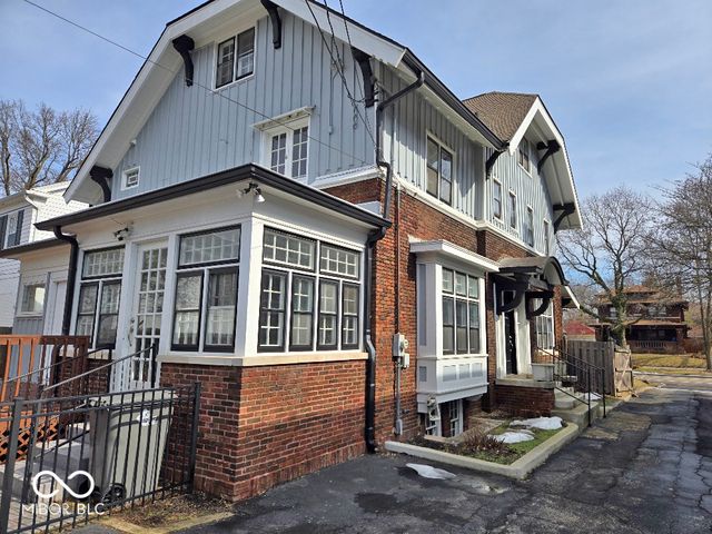 3848 Washington Boulevard, Indianapolis, IN 46205