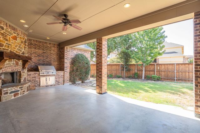 5000 Dickens Lane, Carrollton, TX 75010