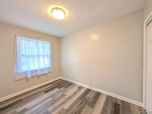 3613 Cherokee Avenue, Flint, MI 48507