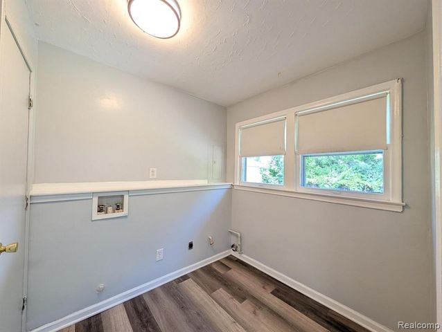 3613 Cherokee Avenue, Flint, MI 48507
