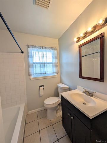 3613 Cherokee Avenue, Flint, MI 48507