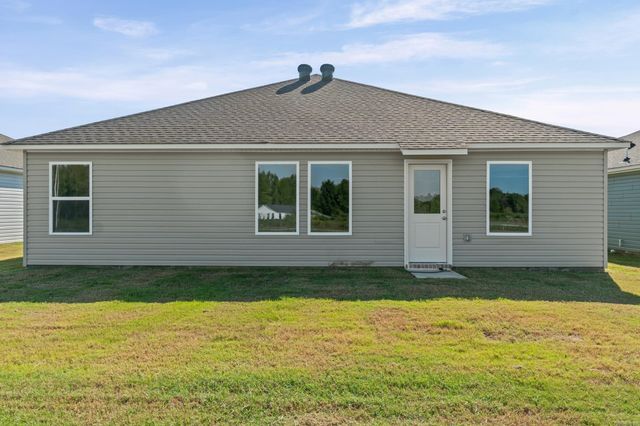 63 Farmhouse Loop, Beebe, AR 72012