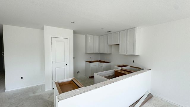 63 Farmhouse Loop, Beebe, AR 72012