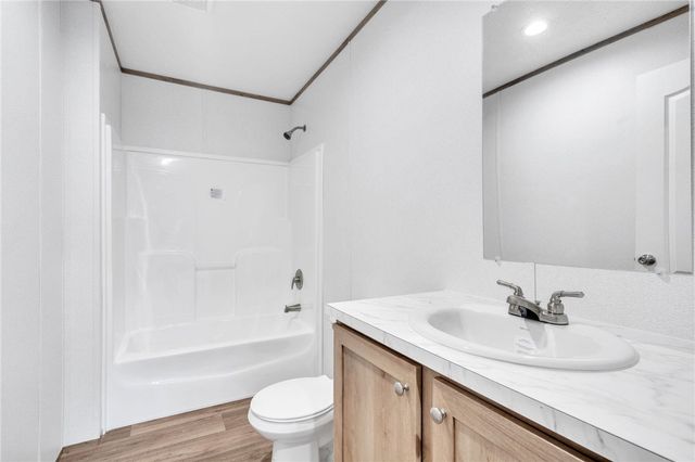 107 Chantilly Circle, Starr, SC 29684