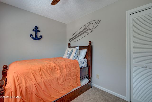 316 Bay Circle, N Topsail Beach, NC 28460