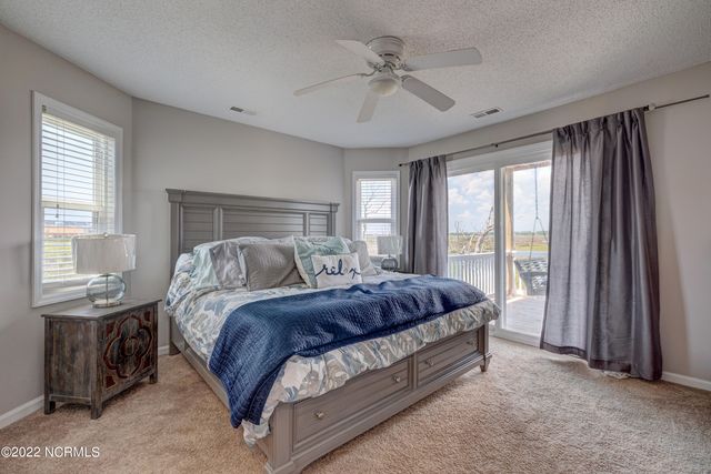 316 Bay Circle, N Topsail Beach, NC 28460