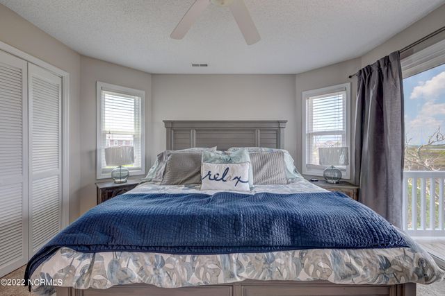 316 Bay Circle, N Topsail Beach, NC 28460