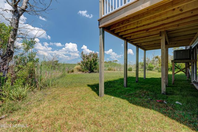 316 Bay Circle, N Topsail Beach, NC 28460
