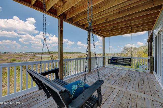 316 Bay Circle, N Topsail Beach, NC 28460