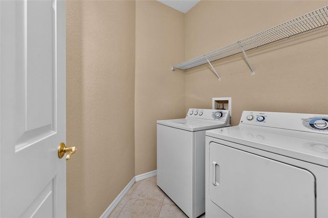 246 MESTRE PLACE, North Venice, FL 34275
